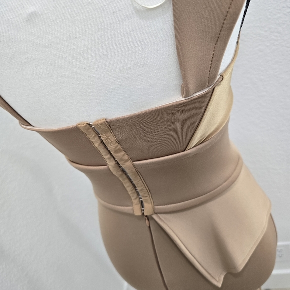Galanni Avarti Dress Nude Color Size AUS 6 / US 2 - Picture 9 of 12